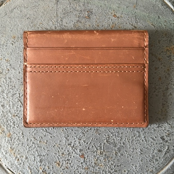 Magnetic Fossil Wallet - Picture 2 of 4